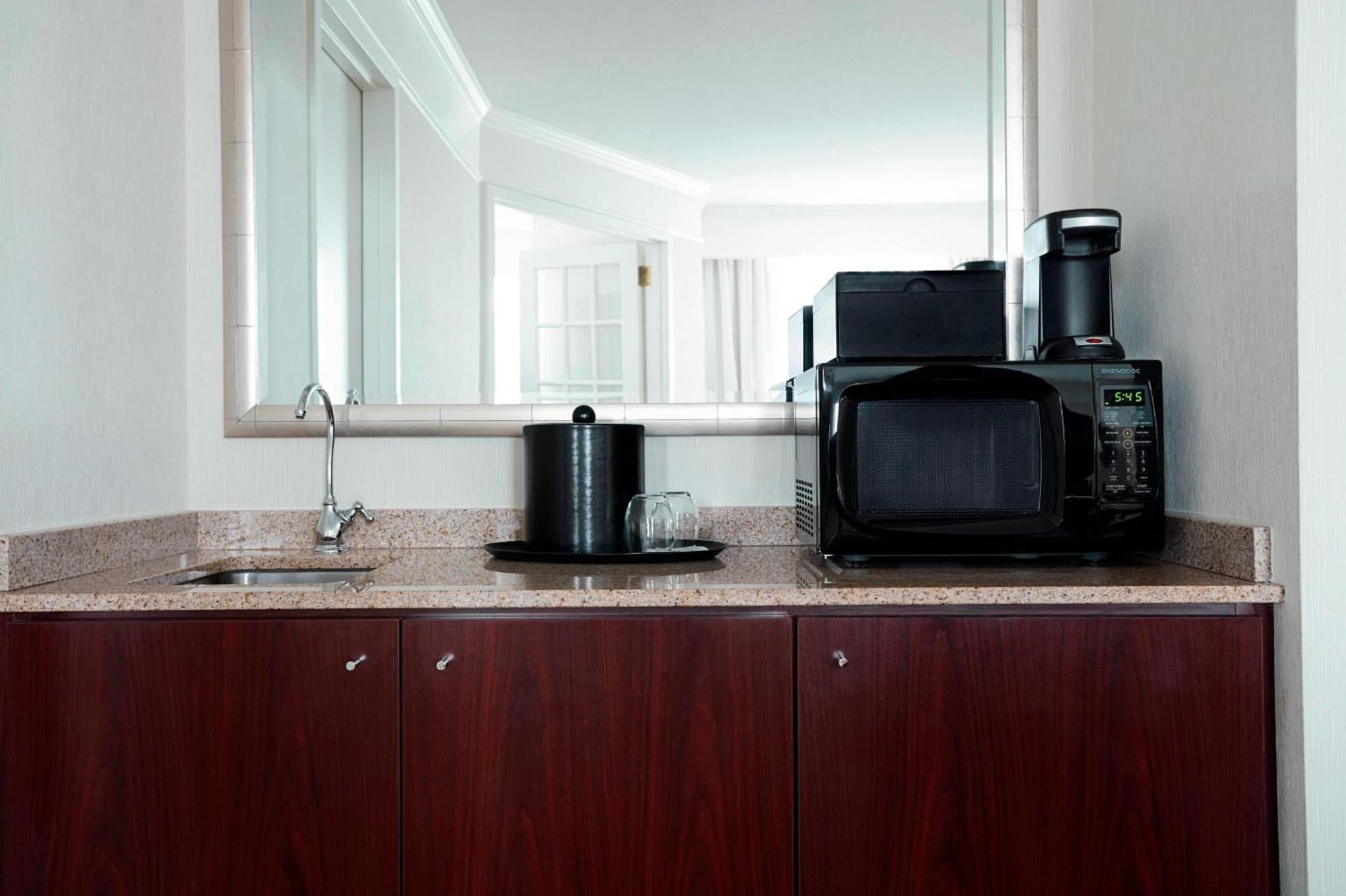 Washington Dulles Marriott Suites Herndon Luaran gambar